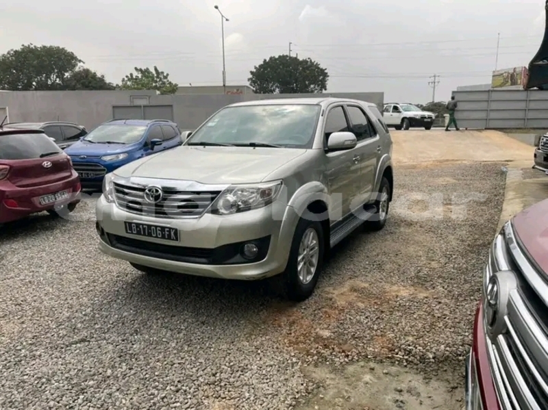 Big with watermark toyota fortuner luanda province luanda 38744