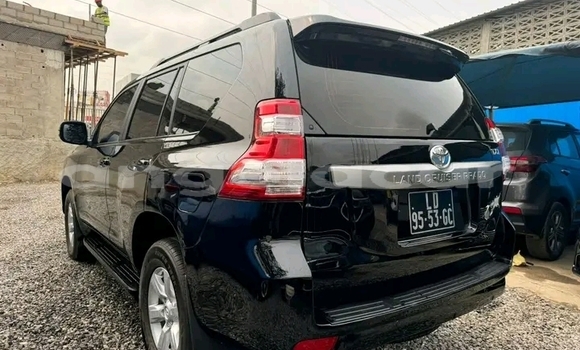 Acheter Occasion Voiture Toyota Prado Noir à Luanda, Province de Luanda Acheter Occasion Voiture Toyota Prado Noir à Luanda, Province de Luanda
