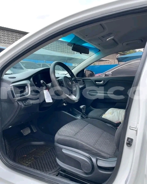 Big with watermark kia rio luanda province luanda 38773