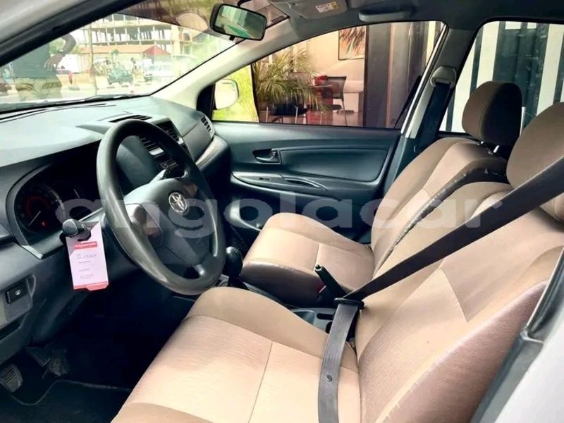 Big with watermark toyota avanza luanda province luanda 38776