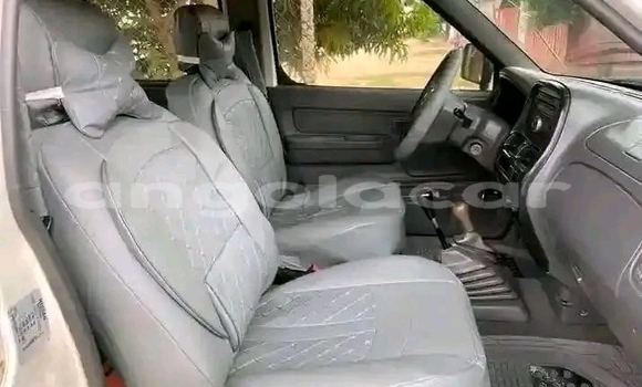 Comprar Usado Nissan Hardbody Branco Carro em Luanda em Luanda Province Comprar Usado Nissan Hardbody Branco Carro em Luanda em Luanda Province