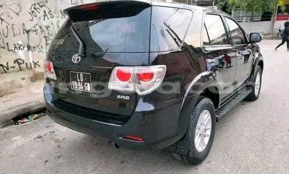 Buy Used Toyota Fortuner Black Car in Luanda in Luanda Province Buy Used Toyota Fortuner Black Car in Luanda in Luanda Province