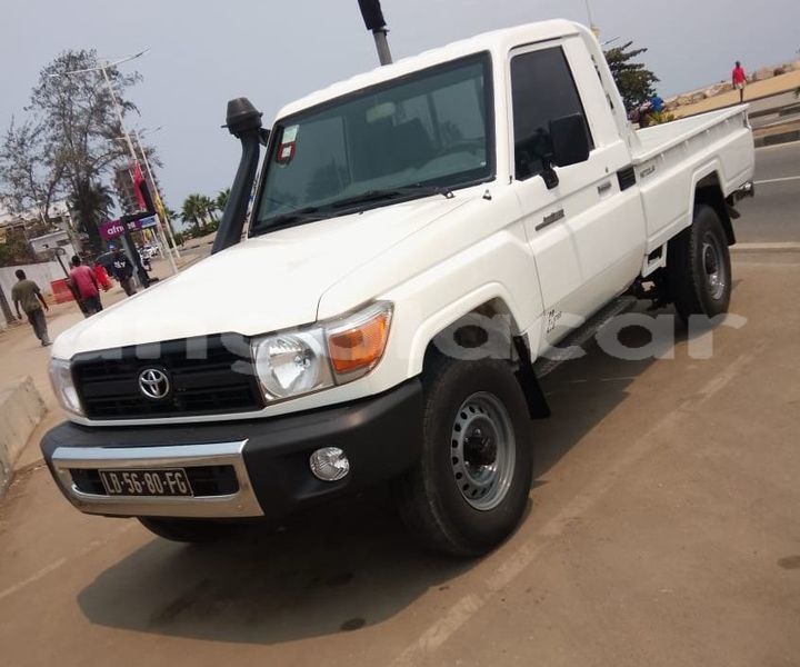 Big with watermark toyota land cruiser luanda province luanda 38791