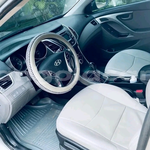 Big with watermark hyundai elantra luanda province luanda 38794