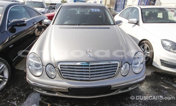 Comprar Importar Mercedes-Benz 200 Outro Carro em Import - Dubai em Bengo Province Comprar Importar Mercedes-Benz 200 Outro Carro em Import - Dubai em Bengo Province