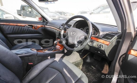 Comprar Importar Mercedes-Benz 200 Outro Carro em Import - Dubai em Bengo Province Comprar Importar Mercedes-Benz 200 Outro Carro em Import - Dubai em Bengo Province