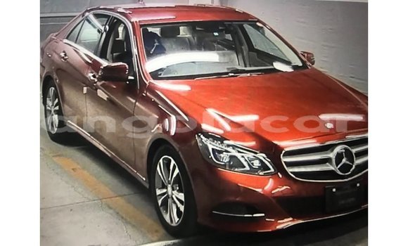 Comprar Importar Mercedes-Benz 190 Outro Carro em Import - Dubai em Bengo Province Comprar Importar Mercedes-Benz 190 Outro Carro em Import - Dubai em Bengo Province