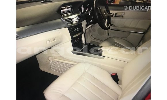 Comprar Importar Mercedes-Benz 190 Outro Carro em Import - Dubai em Bengo Province Comprar Importar Mercedes-Benz 190 Outro Carro em Import - Dubai em Bengo Province