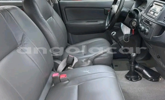 Buy Used Toyota Hilux White Car in Luanda in Luanda Province Buy Used Toyota Hilux White Car in Luanda in Luanda Province