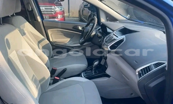 Acheter Occasion Voiture Ford Escape Bleu à Luanda, Province de Luanda Acheter Occasion Voiture Ford Escape Bleu à Luanda, Province de Luanda