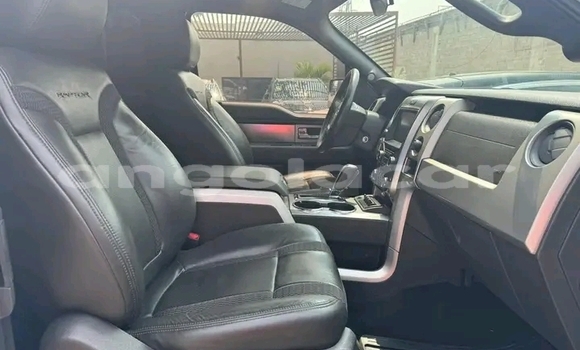 Comprar Usado Ford F–150 Branco Carro em Luanda em Luanda Province Comprar Usado Ford F–150 Branco Carro em Luanda em Luanda Province