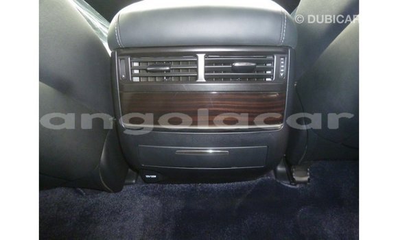 Comprar Importar Lexus LX Branco Carro em Import - Dubai em Bengo Province Comprar Importar Lexus LX Branco Carro em Import - Dubai em Bengo Province