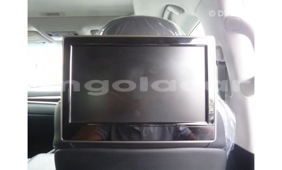 Comprar Importar Lexus LX Branco Carro em Import - Dubai em Bengo Province Comprar Importar Lexus LX Branco Carro em Import - Dubai em Bengo Province