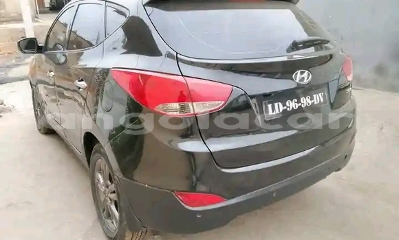 Comprar Usado Hyundai ix35 Preto Carro em Luanda em Luanda Province