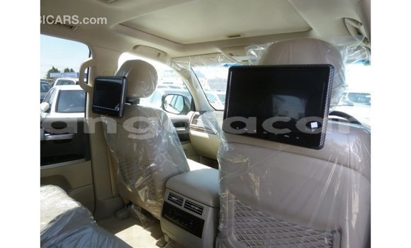 Acheter Import Voiture Toyota Land Cruiser Blanc à Import - Dubai, Province de Bengo Acheter Import Voiture Toyota Land Cruiser Blanc à Import - Dubai, Province de Bengo