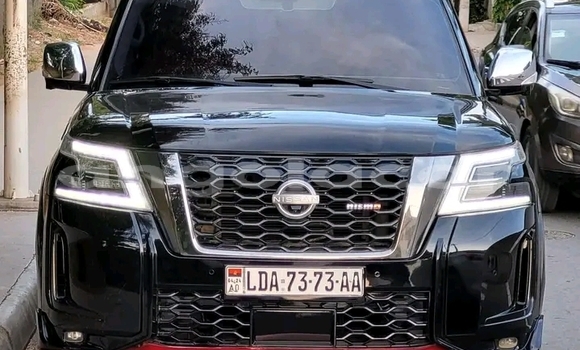 Buy Used Nissan Patrol Black Car in Luanda in Luanda Province