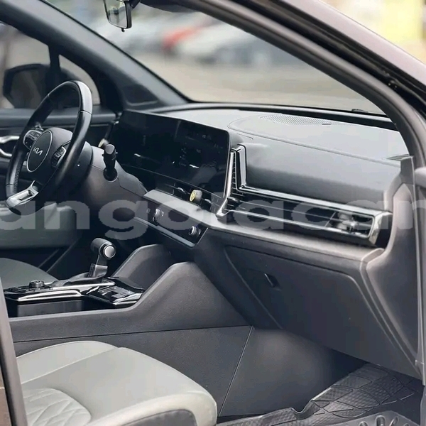 Big with watermark kia sportage luanda province luanda 38956