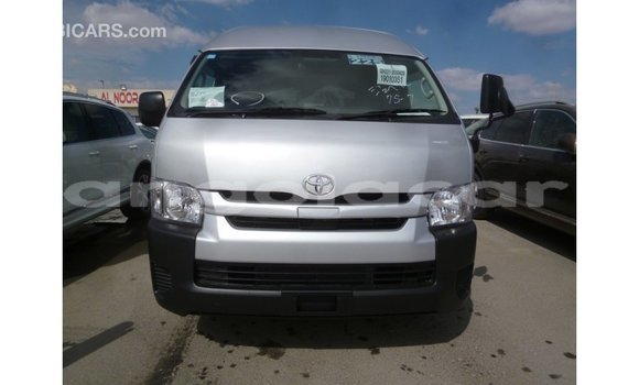 Comprar Importar Toyota Hiace Outro Carro em Import - Dubai em Bengo Province Comprar Importar Toyota Hiace Outro Carro em Import - Dubai em Bengo Province
