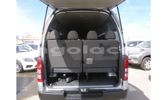 Comprar Importar Toyota Hiace Outro Carro em Import - Dubai em Bengo Province Comprar Importar Toyota Hiace Outro Carro em Import - Dubai em Bengo Province