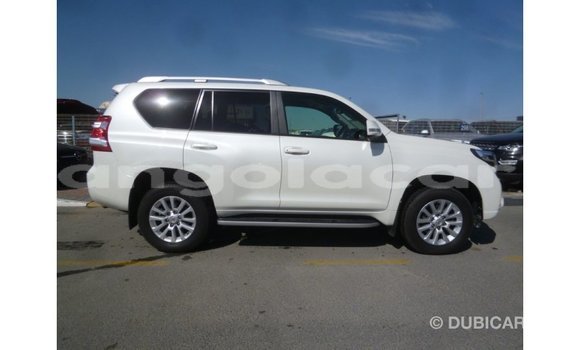 Comprar Importar Toyota Prado Branco Carro em Import - Dubai em Bengo Province Comprar Importar Toyota Prado Branco Carro em Import - Dubai em Bengo Province