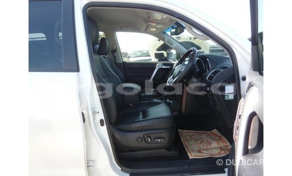 Comprar Importar Toyota Prado Branco Carro em Import - Dubai em Bengo Province Comprar Importar Toyota Prado Branco Carro em Import - Dubai em Bengo Province