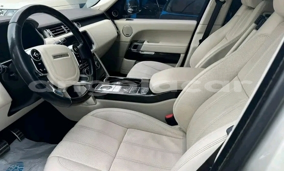 Comprar Usado Range Rover Range Rover Prata Carro em Luanda em Luanda Province Comprar Usado Range Rover Range Rover Prata Carro em Luanda em Luanda Province