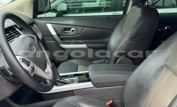 Acheter Occasion Voiture Ford Edge Rouge à Luanda, Province de Luanda Acheter Occasion Voiture Ford Edge Rouge à Luanda, Province de Luanda