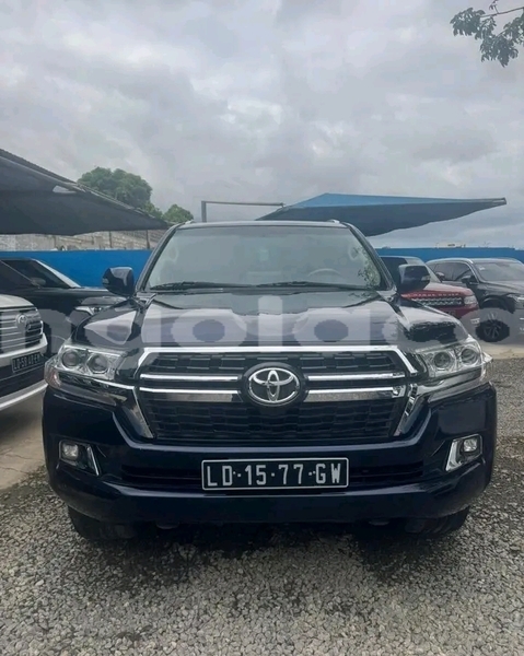 Big with watermark toyota land cruiser luanda province luanda 39063