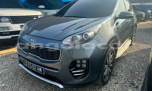 Acheter Occasion Voiture Kia Sportage Noir à Luanda, Province de Luanda Acheter Occasion Voiture Kia Sportage Noir à Luanda, Province de Luanda