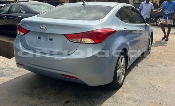 Acheter Occasion Voiture Hyundai Elantra Bleu à Luanda, Province de Luanda Acheter Occasion Voiture Hyundai Elantra Bleu à Luanda, Province de Luanda