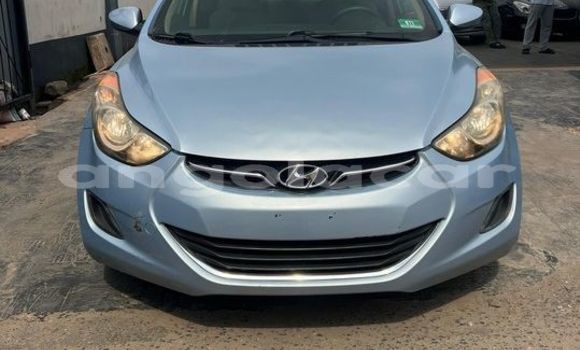Comprar Usado Hyundai Elantra Azul Carro em Luanda em Luanda Province Comprar Usado Hyundai Elantra Azul Carro em Luanda em Luanda Province