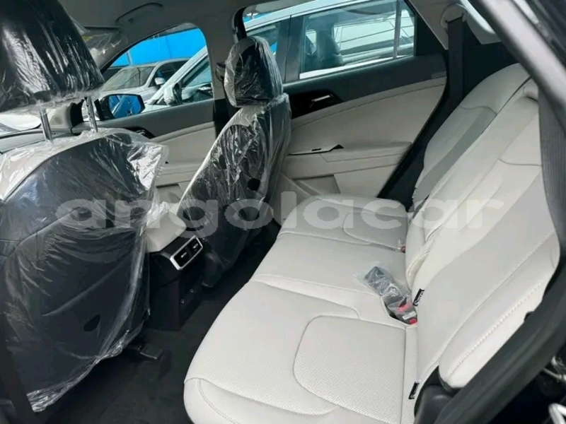 Big with watermark kia sportage luanda province luanda 39183