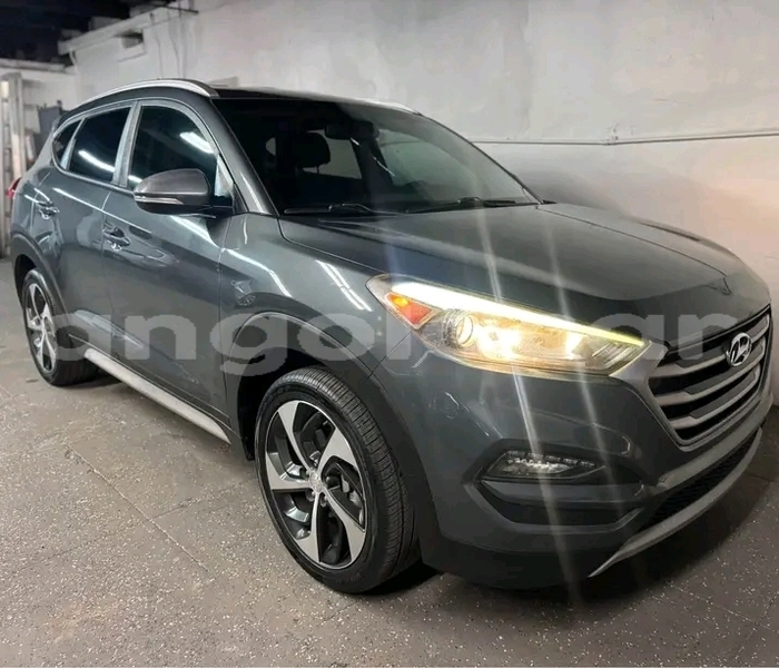 Big with watermark hyundai tucson luanda province luanda 39204