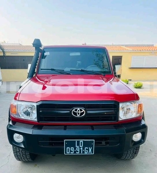 Big with watermark toyota land cruiser luanda province luanda 39209