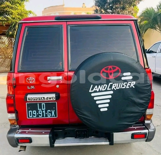 Big with watermark toyota land cruiser luanda province luanda 39209
