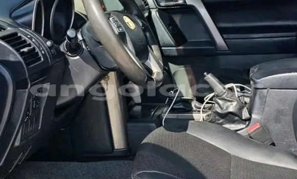 Buy Used Toyota Land Cruiser Prado Beige Car in Luanda in Luanda Province Buy Used Toyota Land Cruiser Prado Beige Car in Luanda in Luanda Province