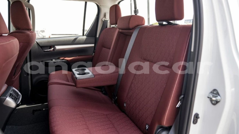Big with watermark toyota hilux luanda province luanda 39211