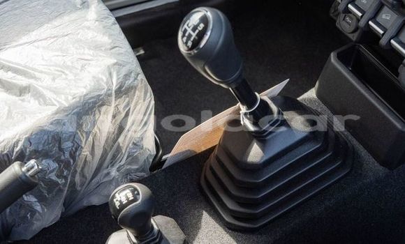 Comprar Usado Suzuki Jimny Branco Carro em Luanda em Luanda Province Comprar Usado Suzuki Jimny Branco Carro em Luanda em Luanda Province