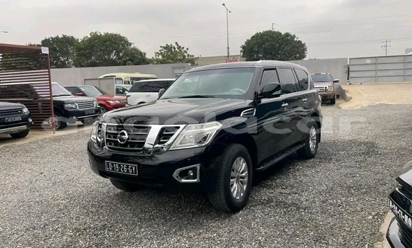 Buy Used Nissan Patrol Black Car in Luanda in Luanda Province