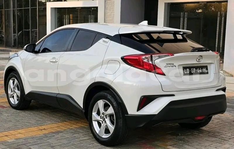 Big with watermark toyota c hr luanda province luanda 39231
