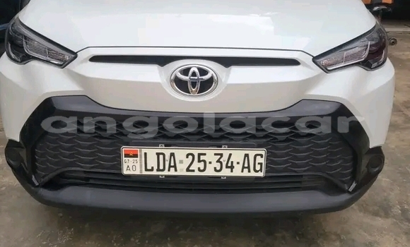 Acheter Occasion Voiture Toyota RAV4 Blanc à Luanda, Province de Luanda Acheter Occasion Voiture Toyota RAV4 Blanc à Luanda, Province de Luanda