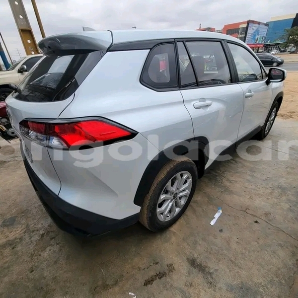 Big with watermark toyota rav4 luanda province luanda 39235