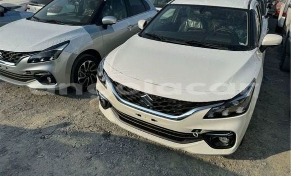 Comprar Usado Suzuki Baleno Branco Carro em Luanda em Luanda Province Comprar Usado Suzuki Baleno Branco Carro em Luanda em Luanda Province