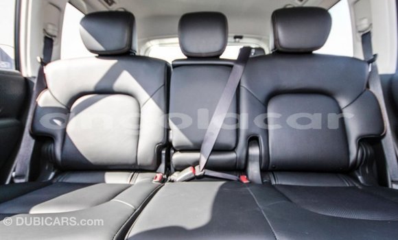 Comprar Importar Nissan Patrol Preto Carro em Import - Dubai em Bengo Province Comprar Importar Nissan Patrol Preto Carro em Import - Dubai em Bengo Province