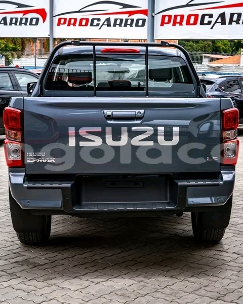 Big with watermark isuzu adventure luanda province luanda 39272