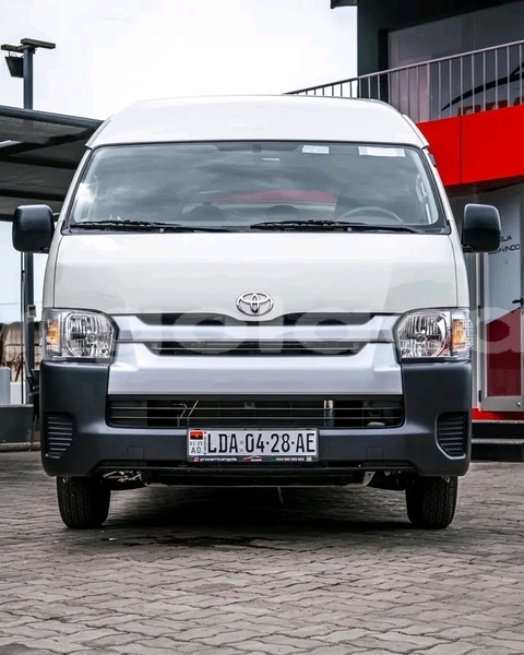 Big with watermark toyota grand hiace luanda province luanda 39273