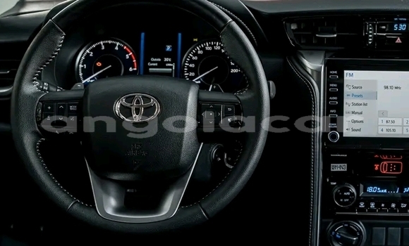 Comprar Novo Toyota Fortuner Prata Carro em Luanda em Luanda Province Comprar Novo Toyota Fortuner Prata Carro em Luanda em Luanda Province