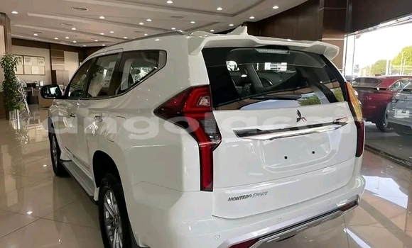Comprar Novo Mitsubishi Montero Sport Branco Carro em Luanda em Luanda Province Comprar Novo Mitsubishi Montero Sport Branco Carro em Luanda em Luanda Province