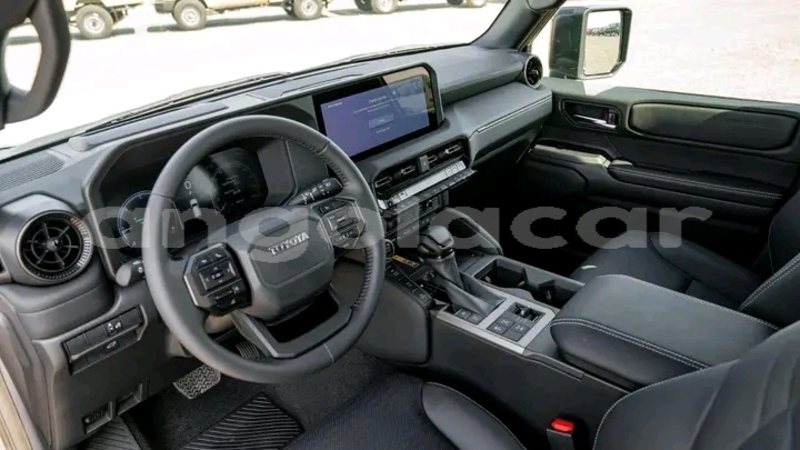 Big with watermark toyota land cruiser prado luanda province luanda 39296