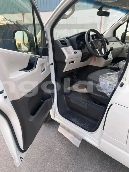 Big with watermark toyota liteace luanda province luanda 39299